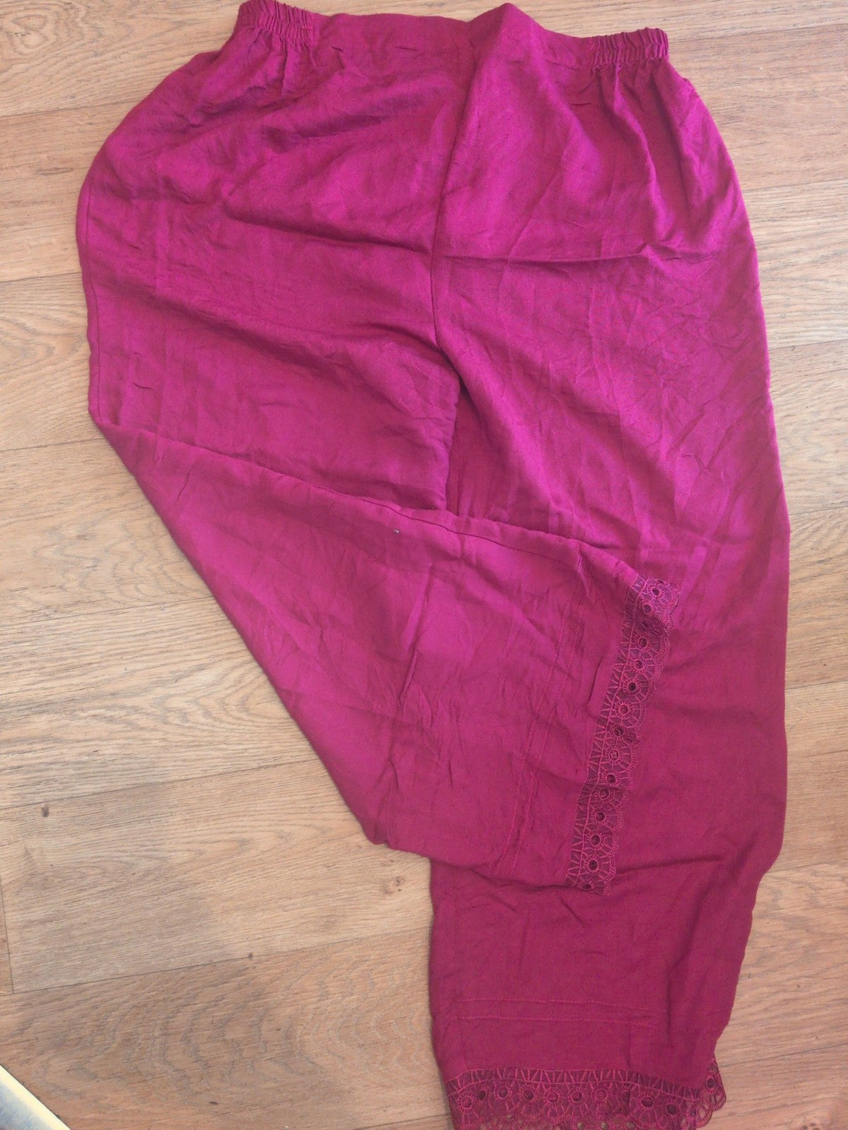 Ladies Size XL Purple Elasticated Pyjama Bottoms