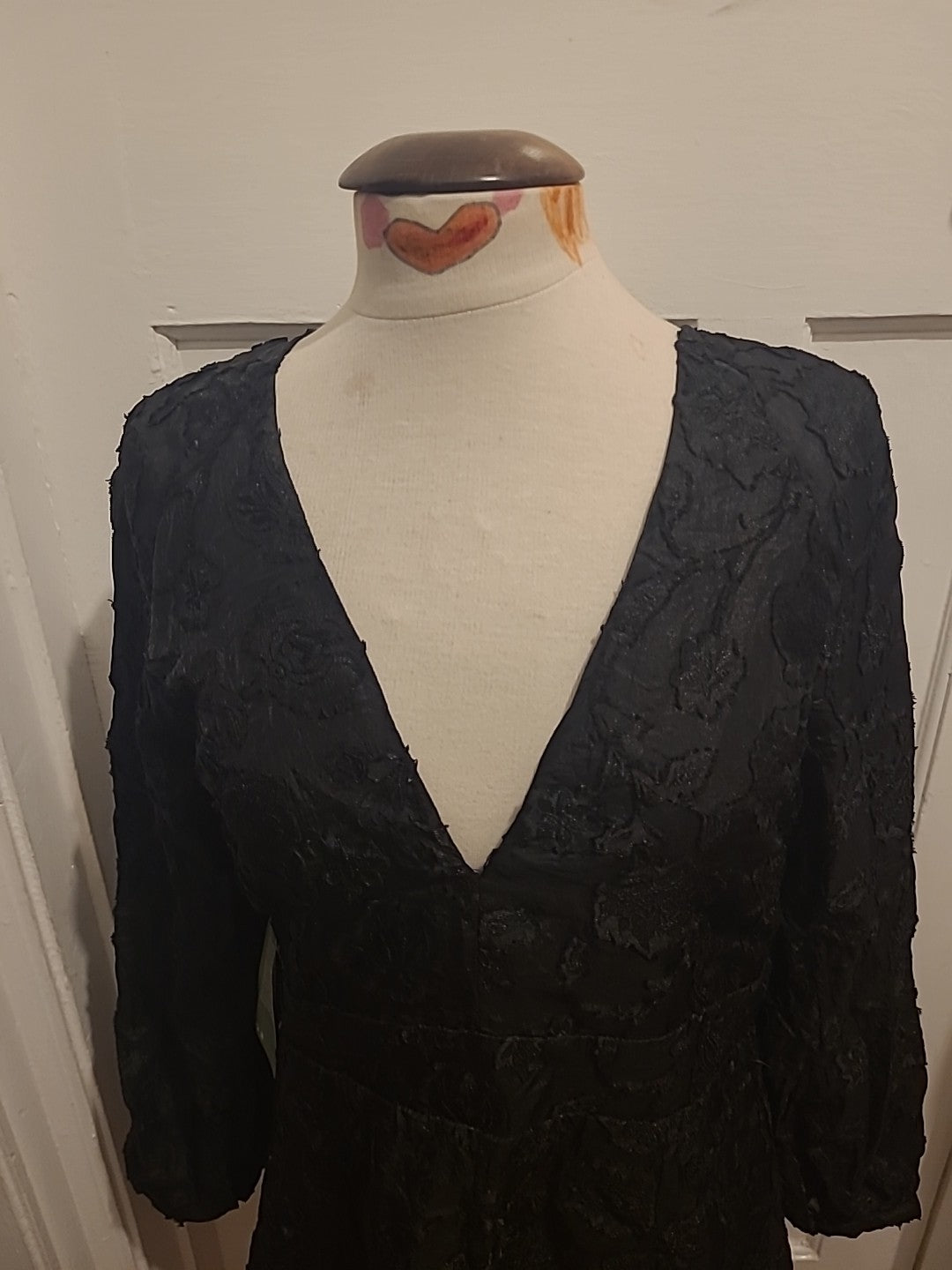 Brand New Ladies H&M Size 10 Black Floral Patten Long Sleeved Dress