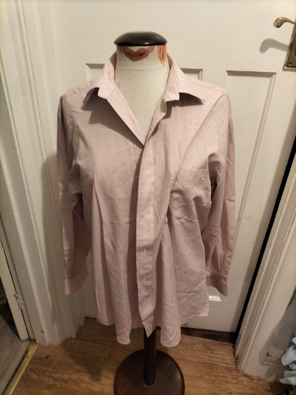 Mens Van Heusen Size 15.5" Collar Pink Amd White Striped Formal Shirt