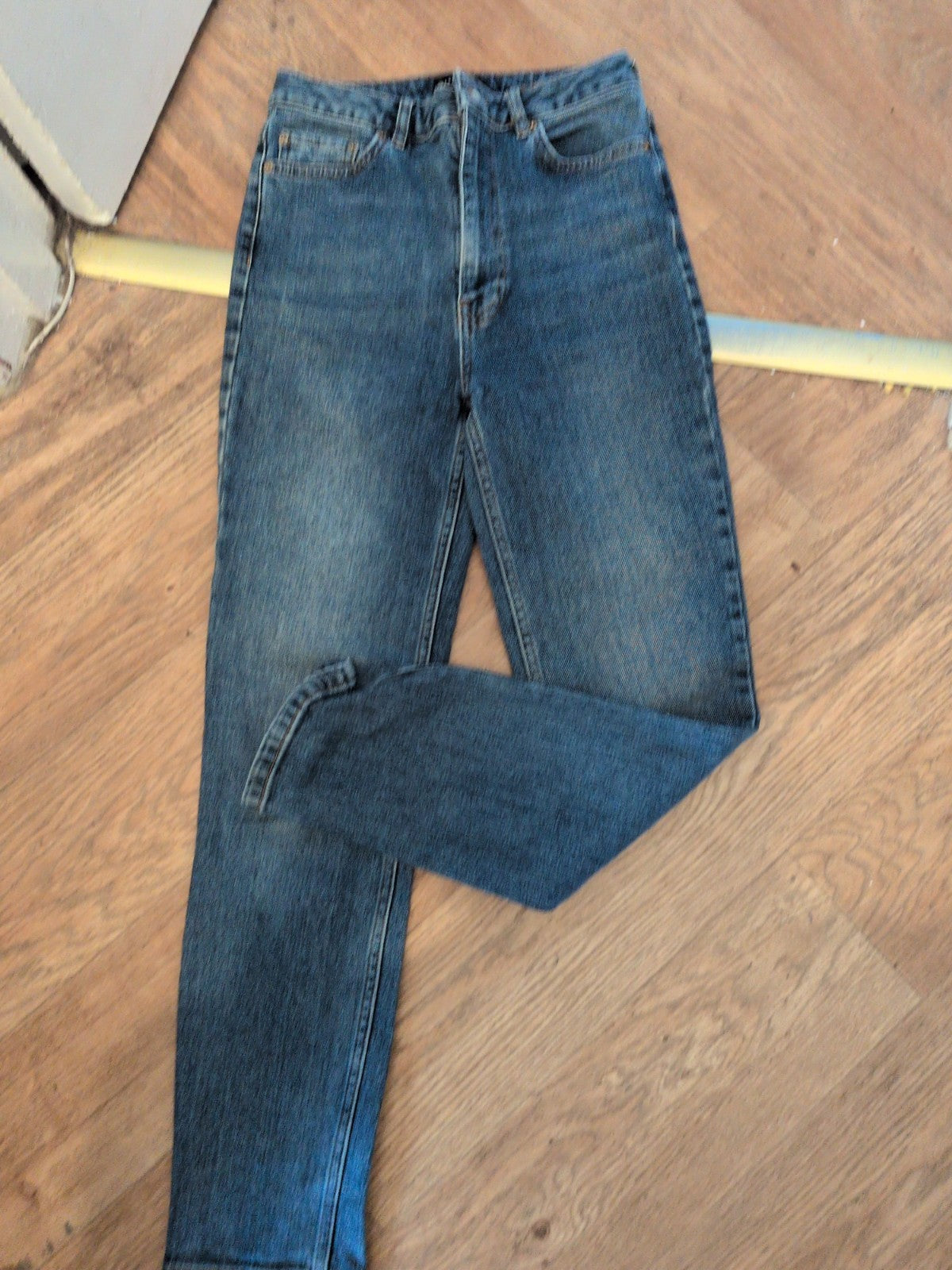 Ladies Ware.Denim Size 6 Blue Jeans Slim