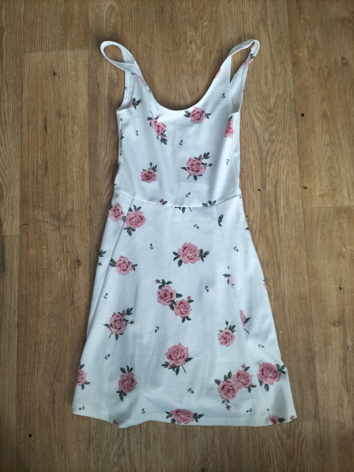 Ladies Divided Size 4 White And Pink Floral Sleeveless Short Dress