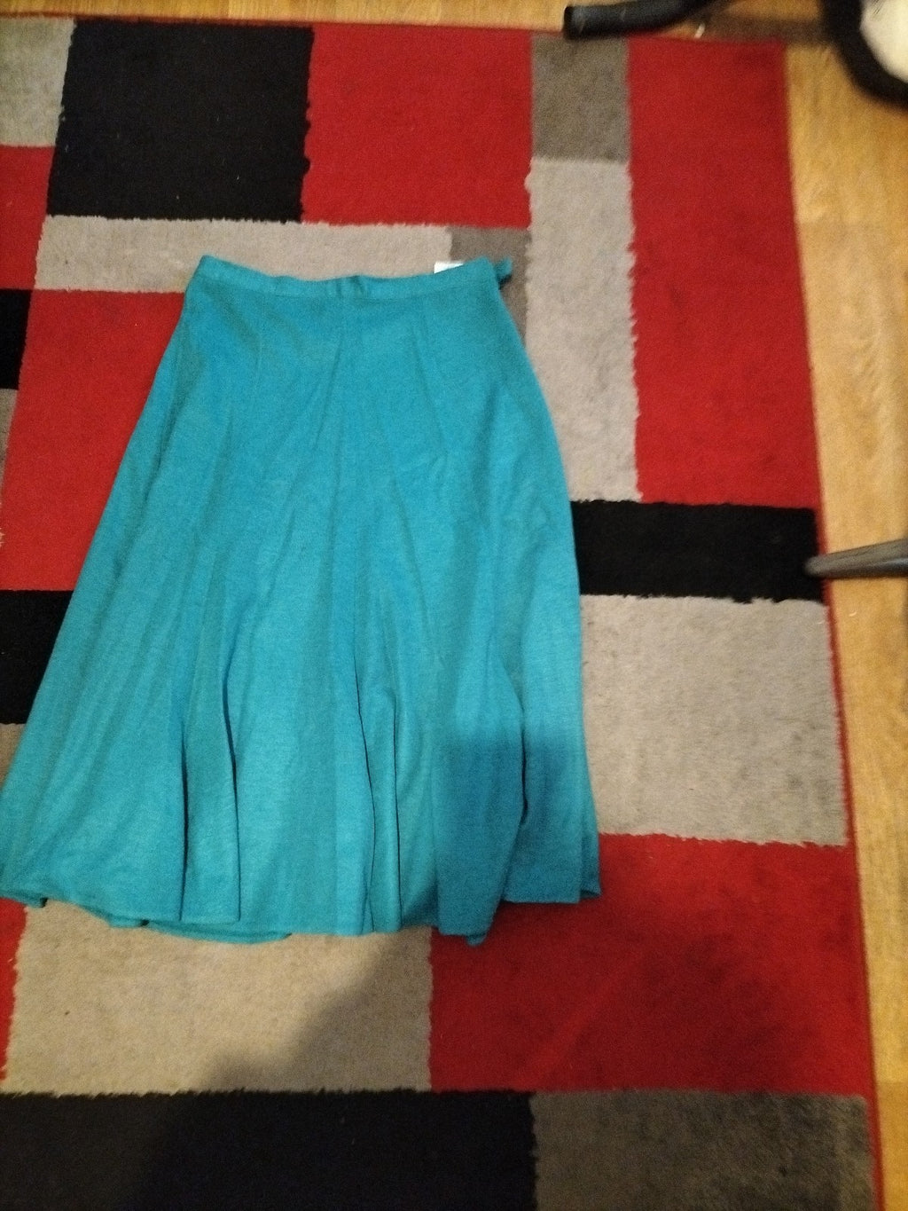 Ladies St Michael Size 14 Bright Turquoise Long Length Skirt