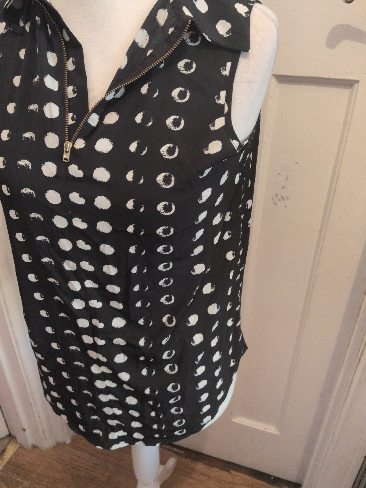 Ladies Next Size 12 Navy With Speckled Spots Collared Sleeveless Blouse