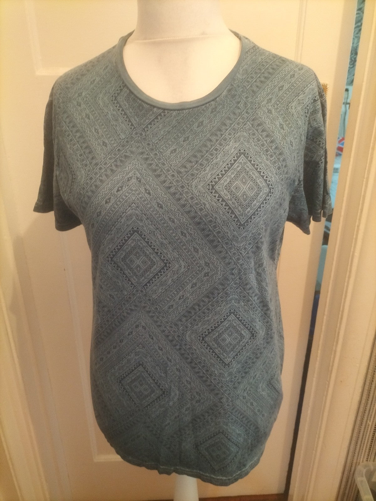 Mens Cedarwood State Size M Teal And Black Pattern Short Sleeved Tshirt