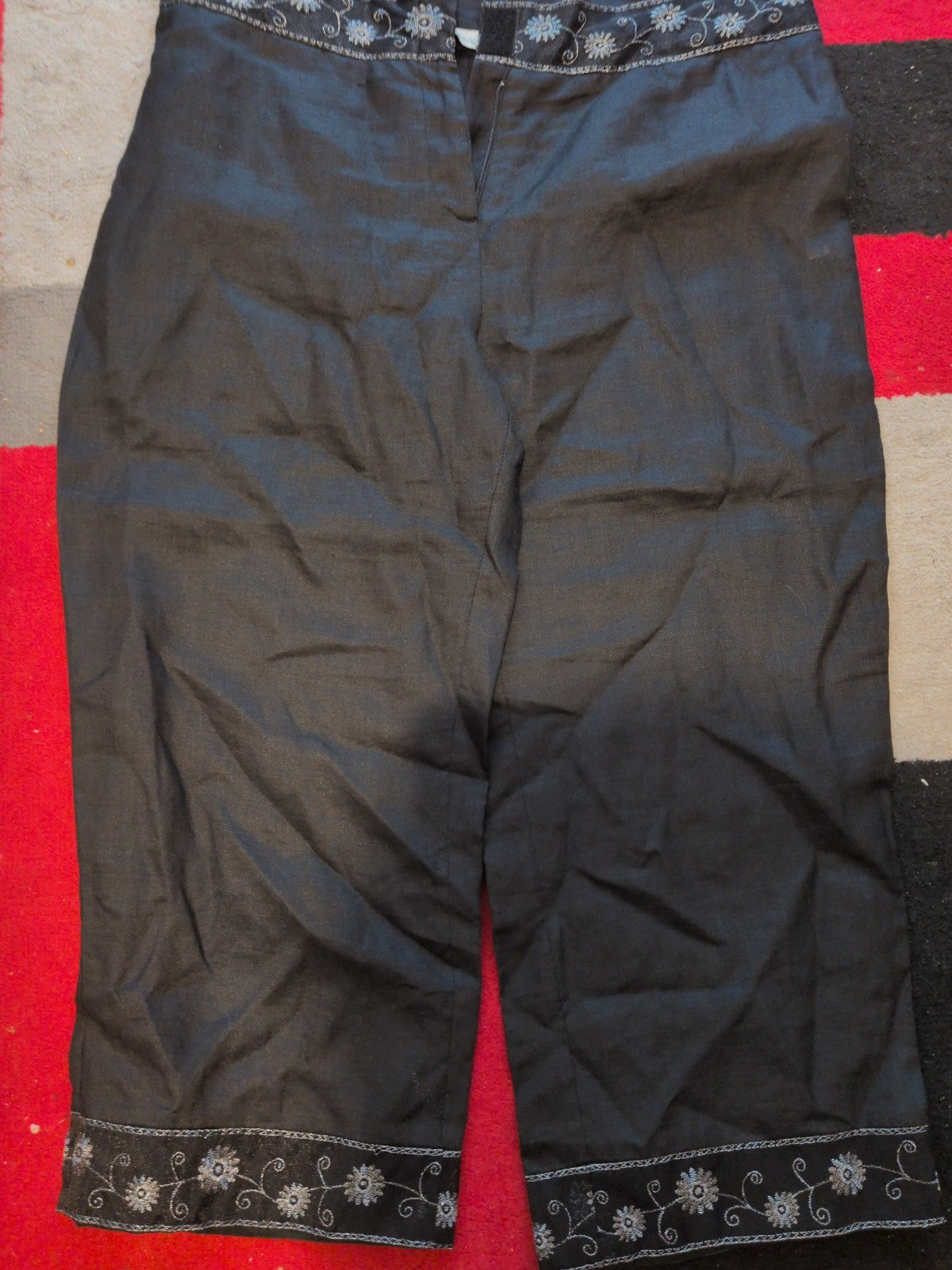 Primark 14 Black With Silver Ultra Lightweight Trousers
