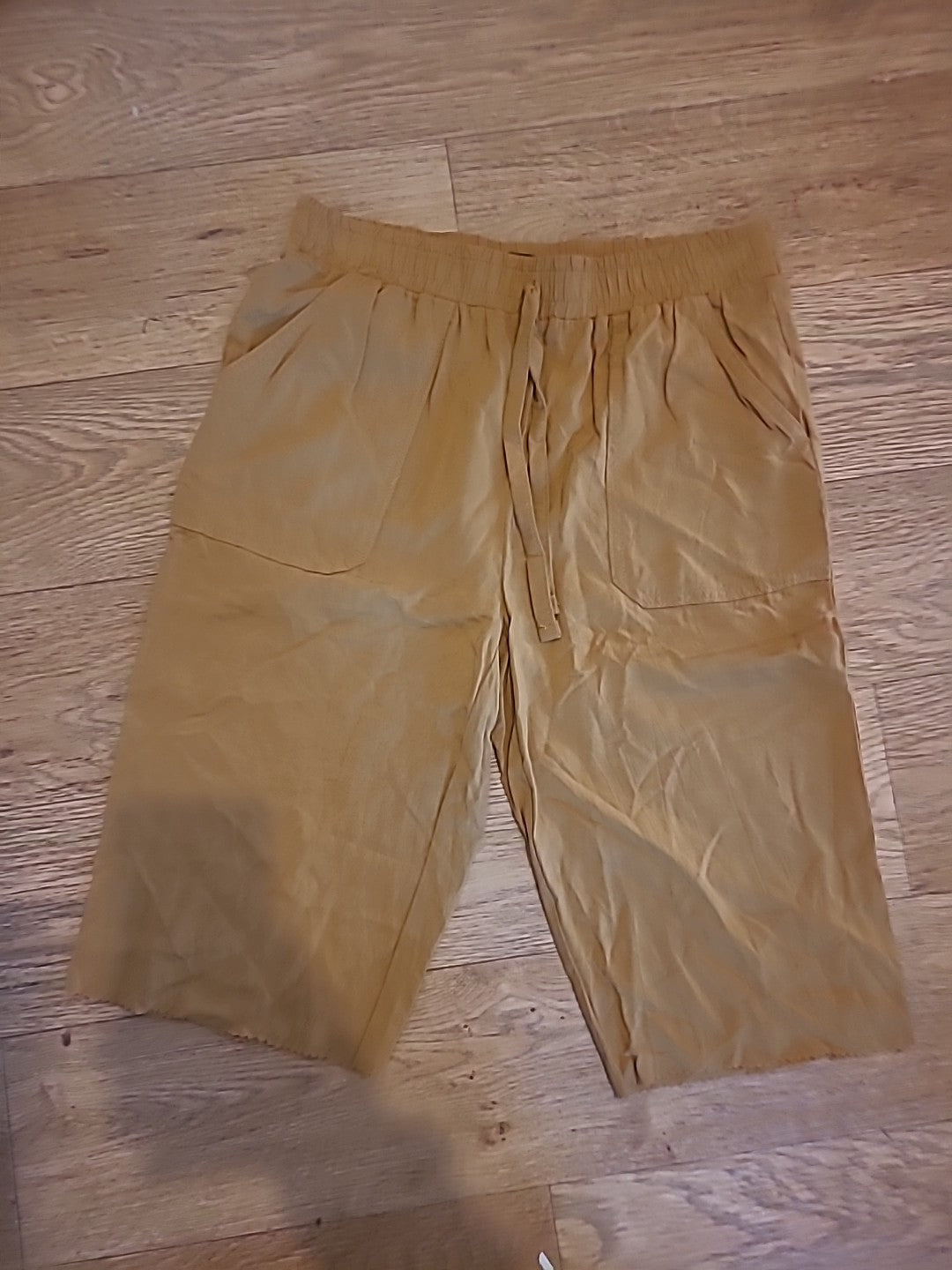 Ladies Primark Size 10 Brown Elasticated Shorts