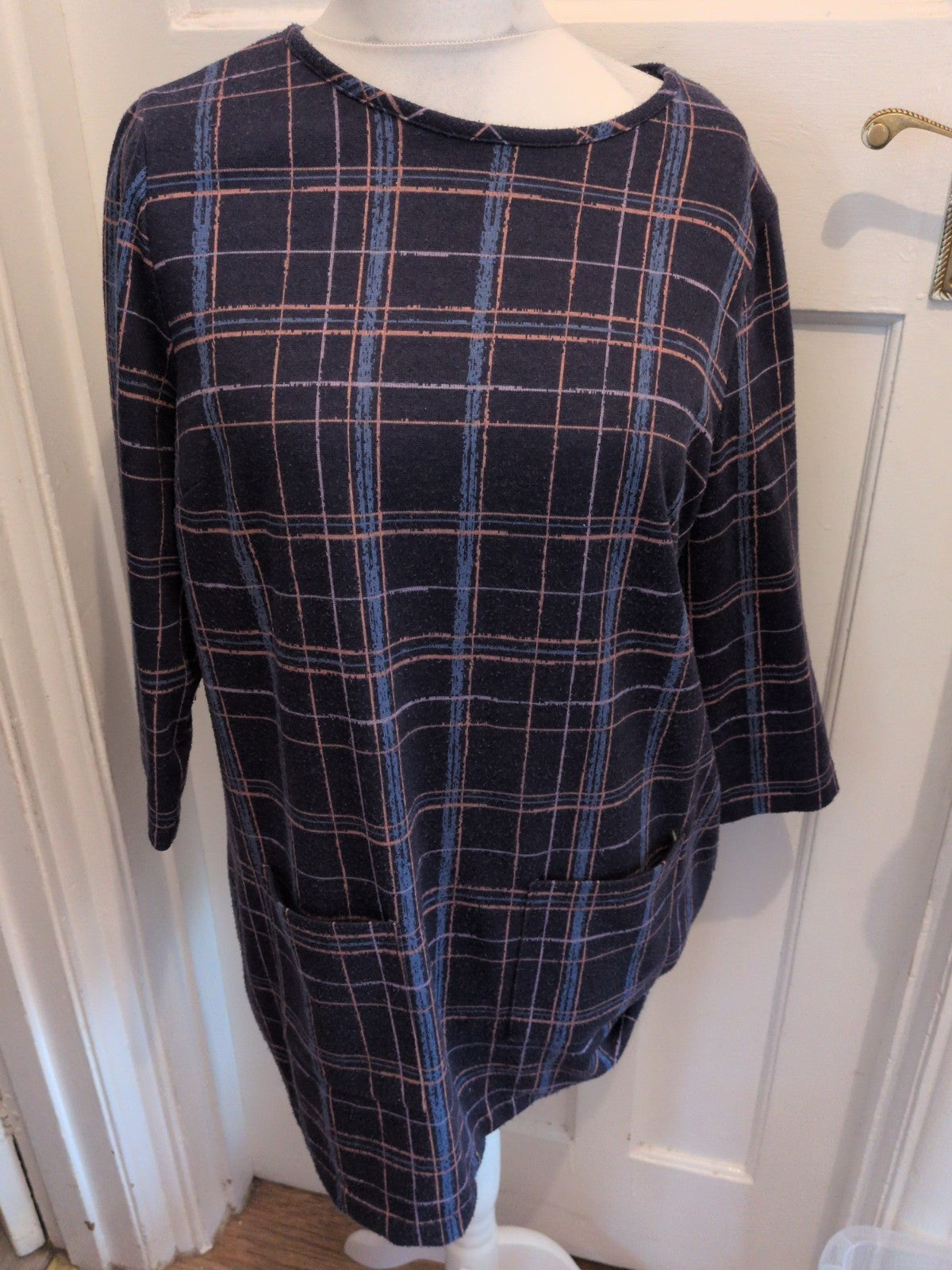 Tu 18 Navy Check Short Sleeve Pocketed Dress