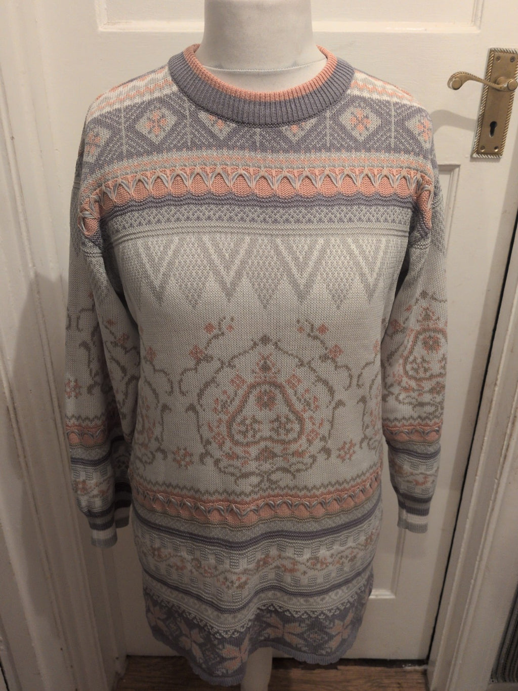 Ladies Amari Size 10-12 Pink And Grey Long Sleeve Pullover Jumper