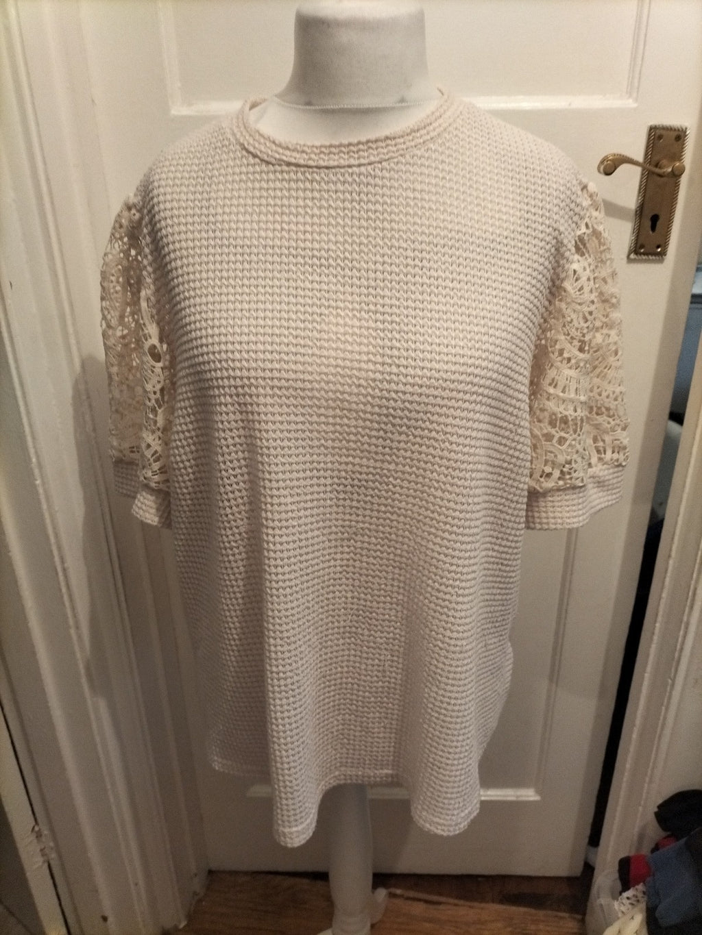 Ladies Shein Size 3xl Ivory Lace Sleeveless Blouse
