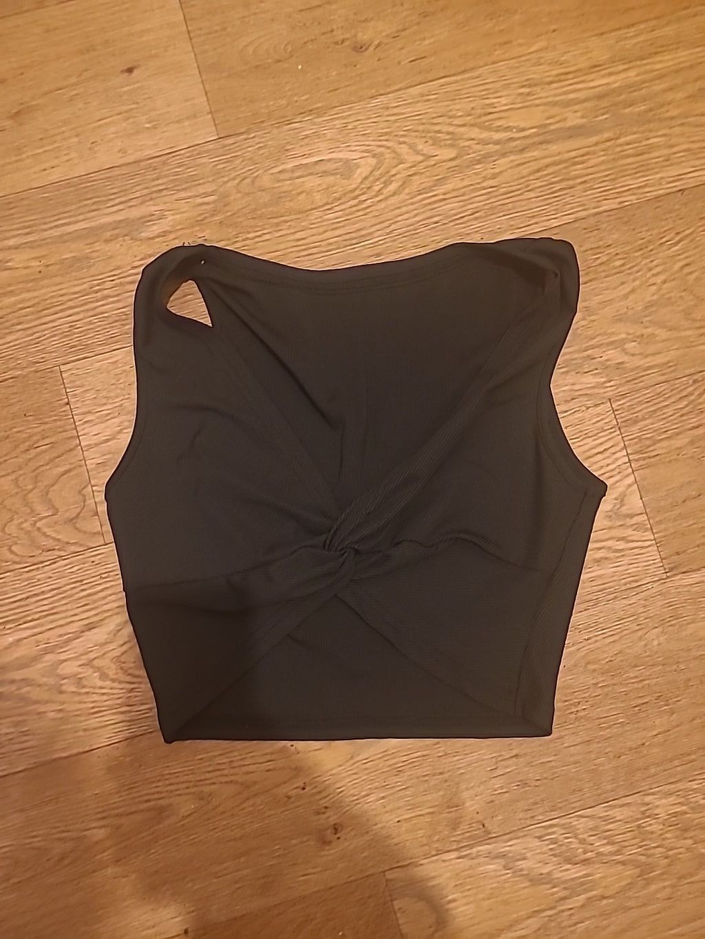 Ladies Shein Size Small Black Sleeveless Crop Top