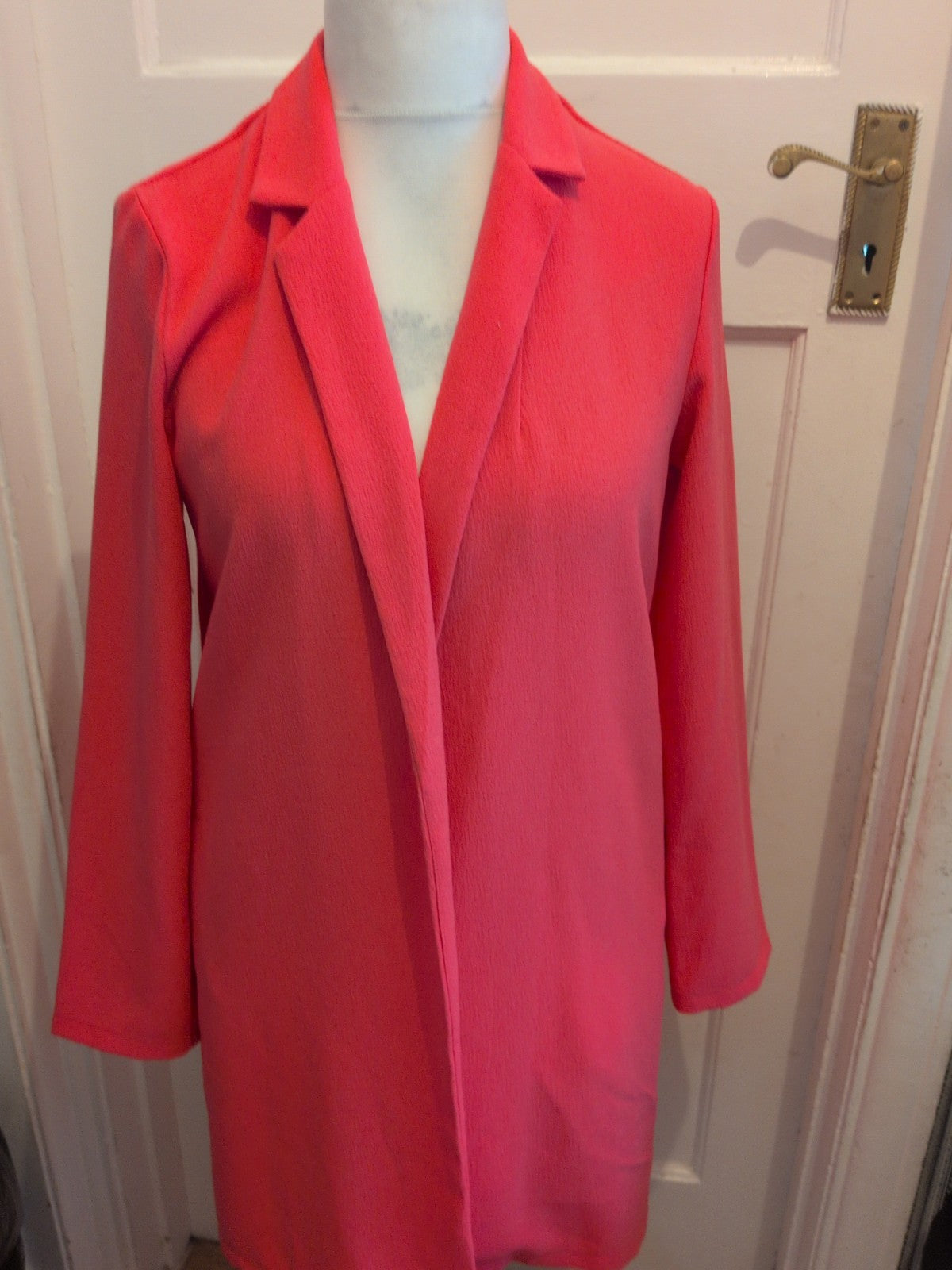 Ladies Cameo Rose Size 12 Pink Open Long Sleeve Longline Blouse Open