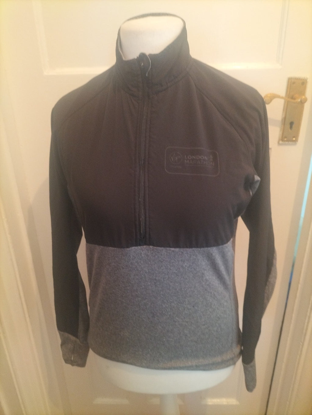Mens Size Small Grey And Black London Marathon Pullover Jumper