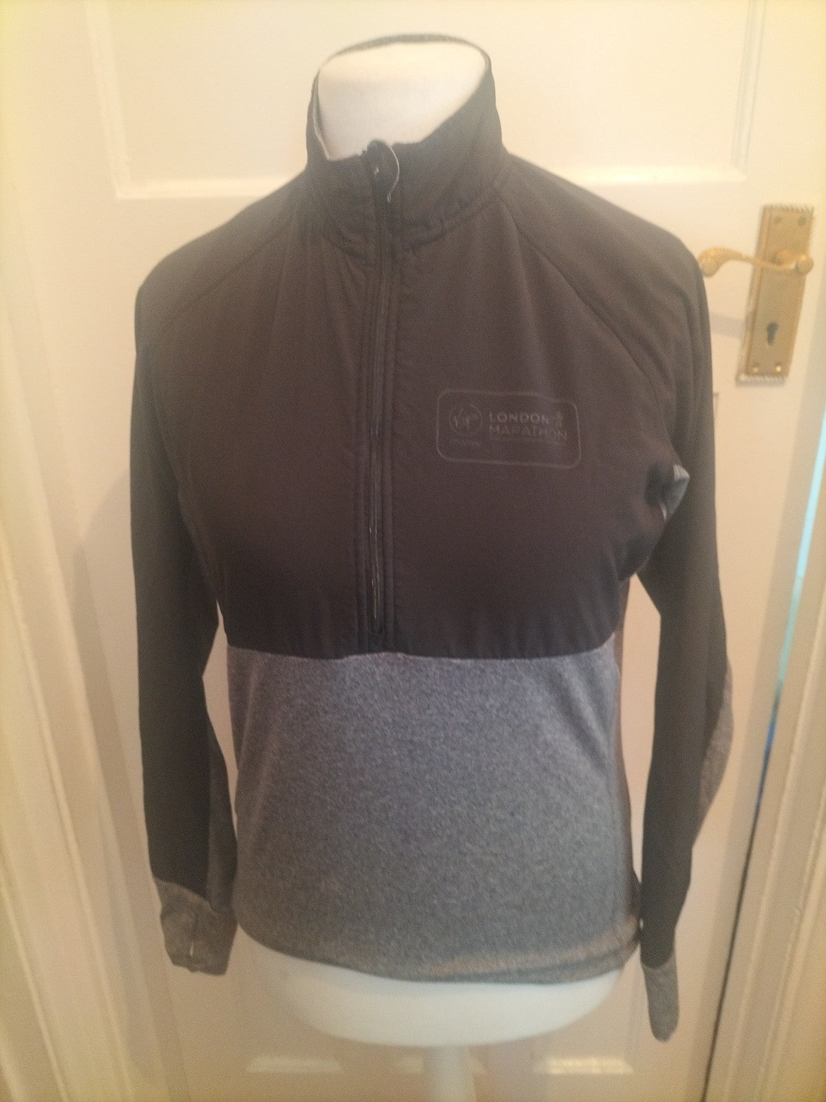 Mens Size Small Grey And Black London Marathon Pullover Jumper