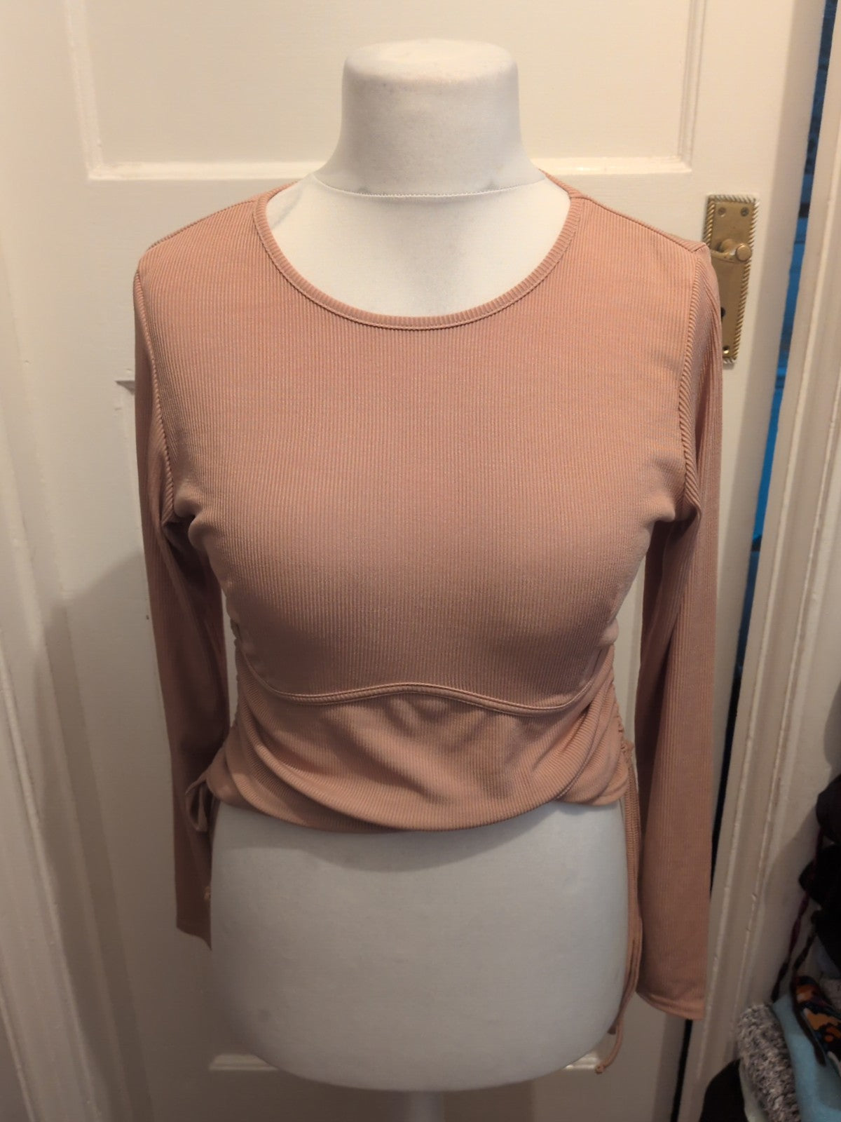 Ladies New Look Size 18 Pale Brown Ribbed Long Sleeved Top