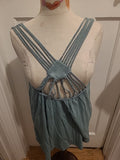Ladies Size Small Teal Sleeveless Blouse Detailed Middle