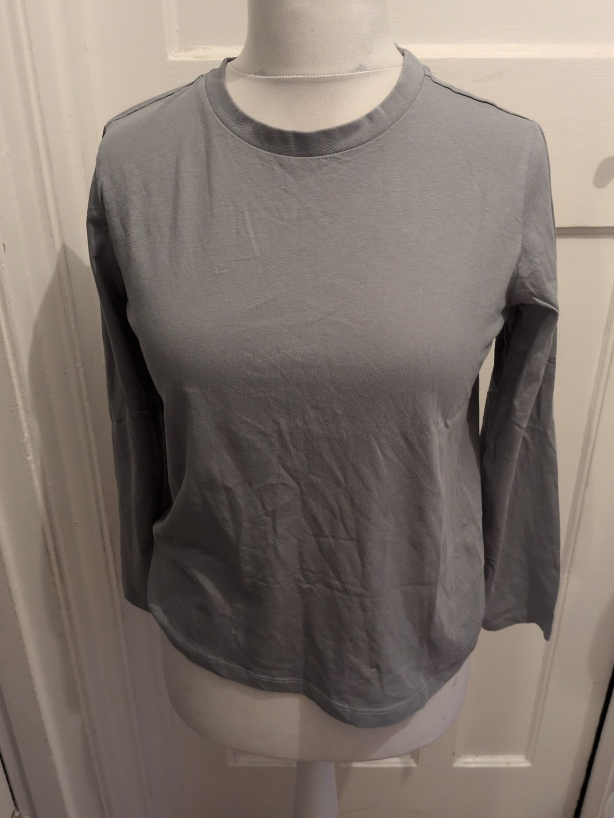 Primark M Long Sleeve Pale Grey T-shirt