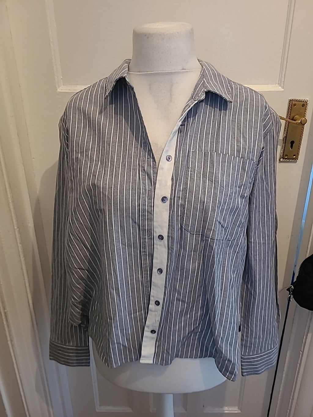 Mens Modern Works Size Large Grey And White Striped Shirt Long Sleeved