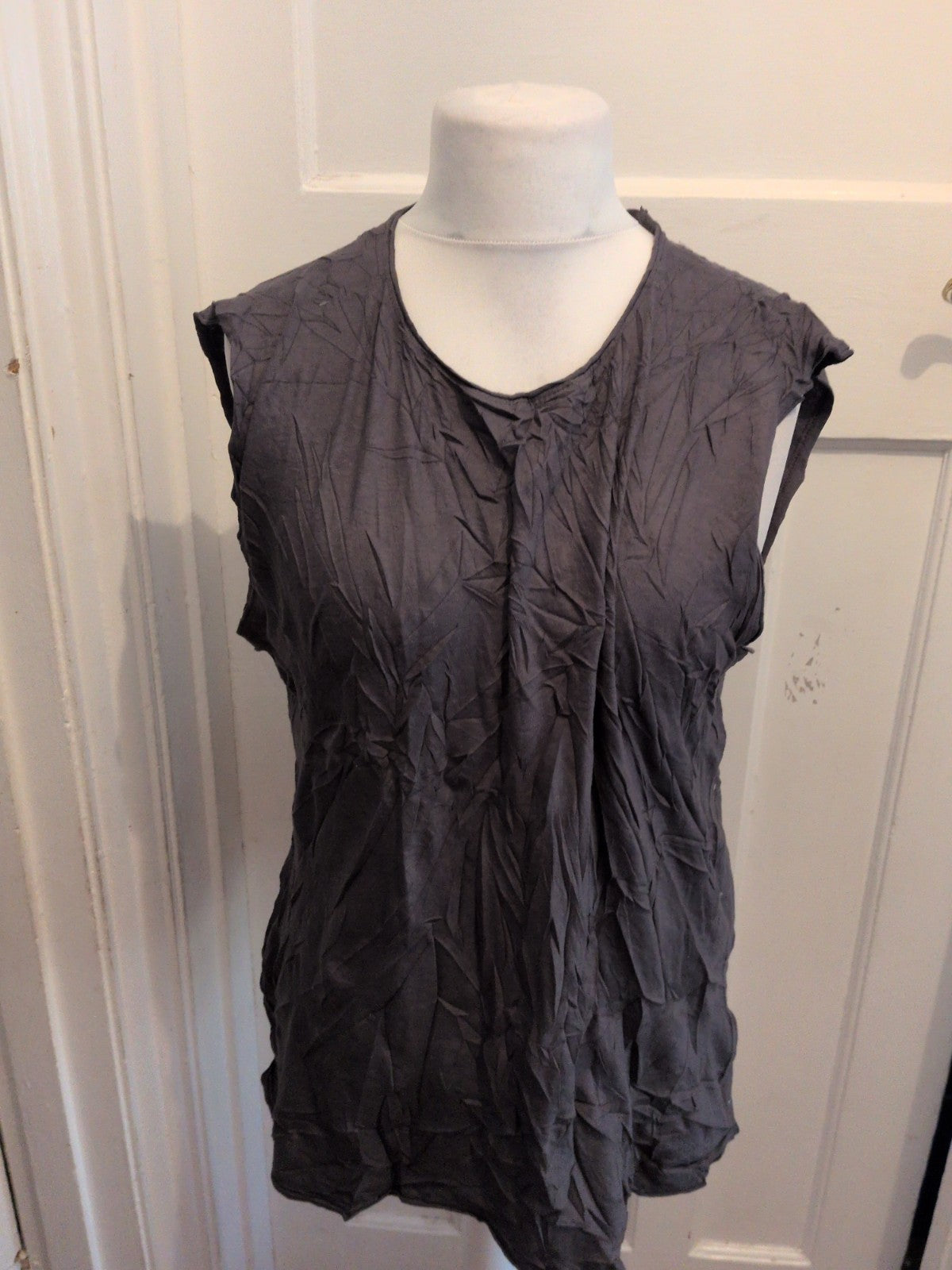 Kangaroo Poo XL Grey Sleeveless T-shirt Ladies