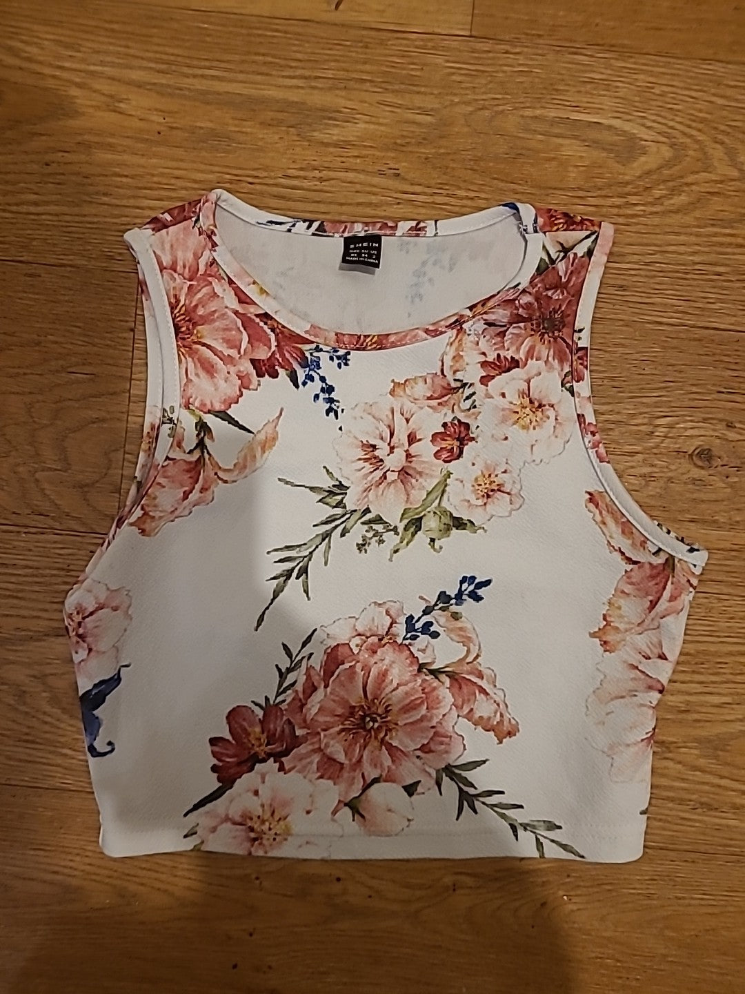 Ladies Shein Size XS Multi Floral Sleeveless Tshirt