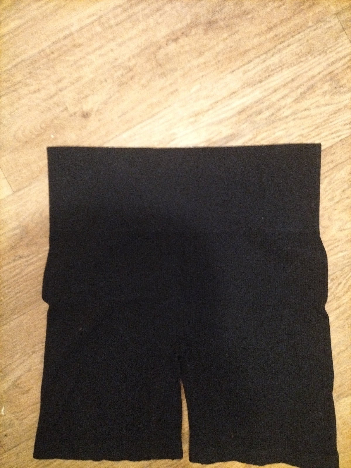 Ladies Papaya Size Medium Black Gym Shorts