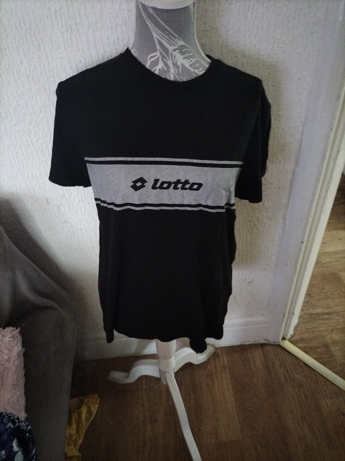 Mens Primark Size Large Black Short Sleeved Tshirt