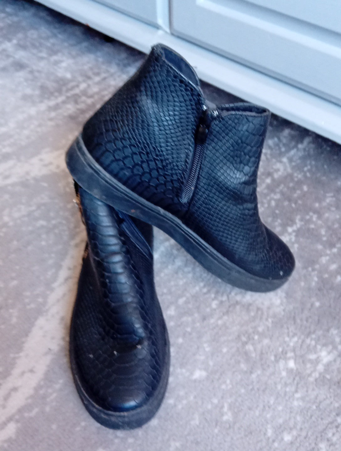 Ladies Black Ankle Boots Flat Zip Fastening Size 39 Mayline Free Delivery