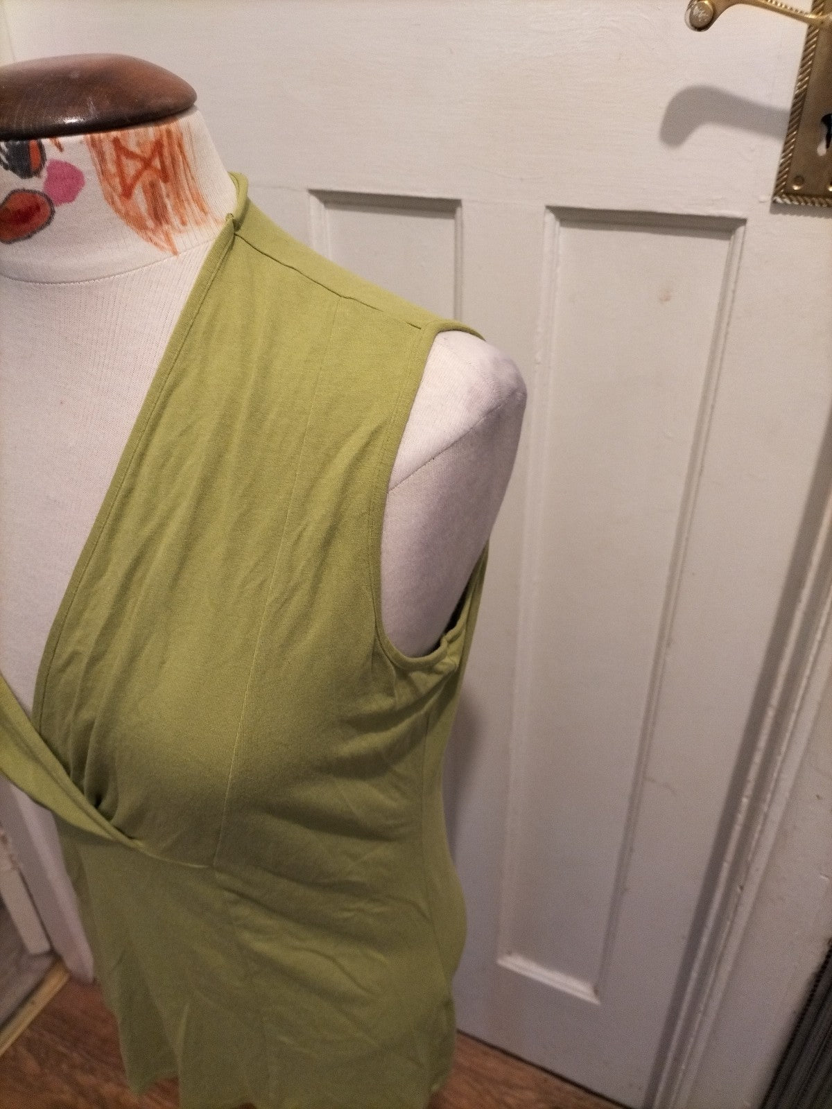Ladies Marks And Spencer Size 16 Lime Sleeveless Blouse