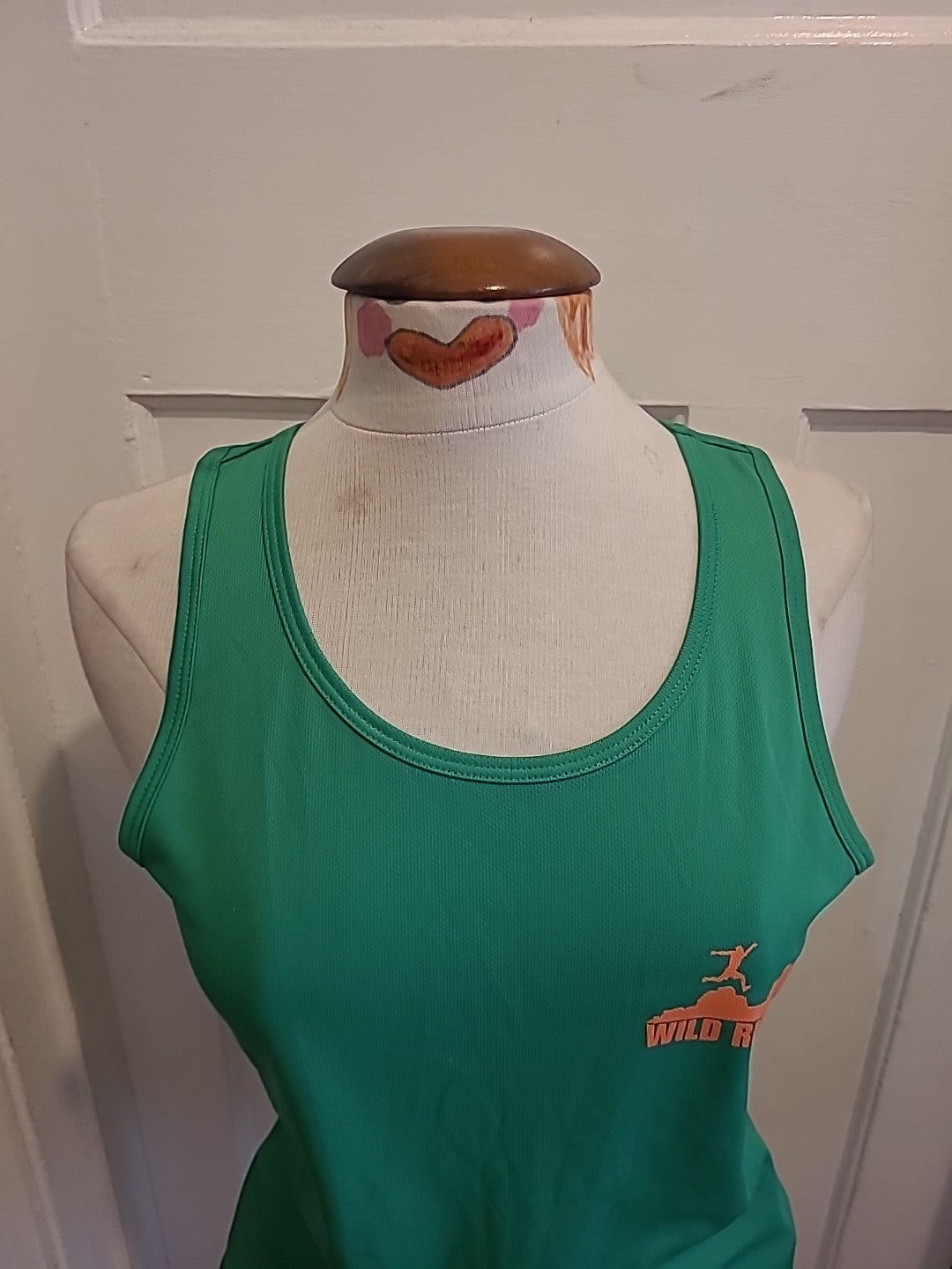 Mens Wild Running Size Medium Green Activewear Tshirt