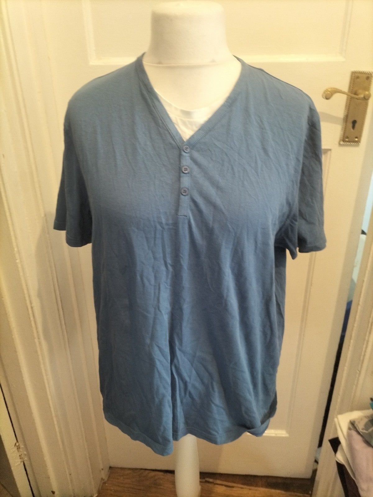 Atlantic Bay Large Blue V Neck Short Sleeve T-shirt