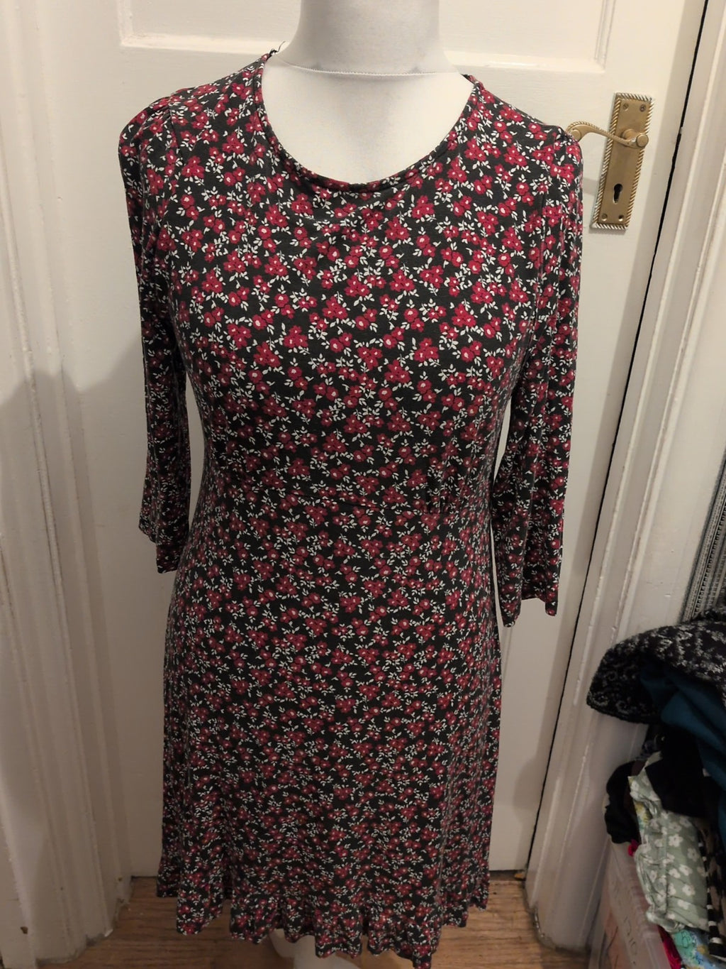 Peacocks 12 Purple White Black Floral 3/4 Sleeve Dress