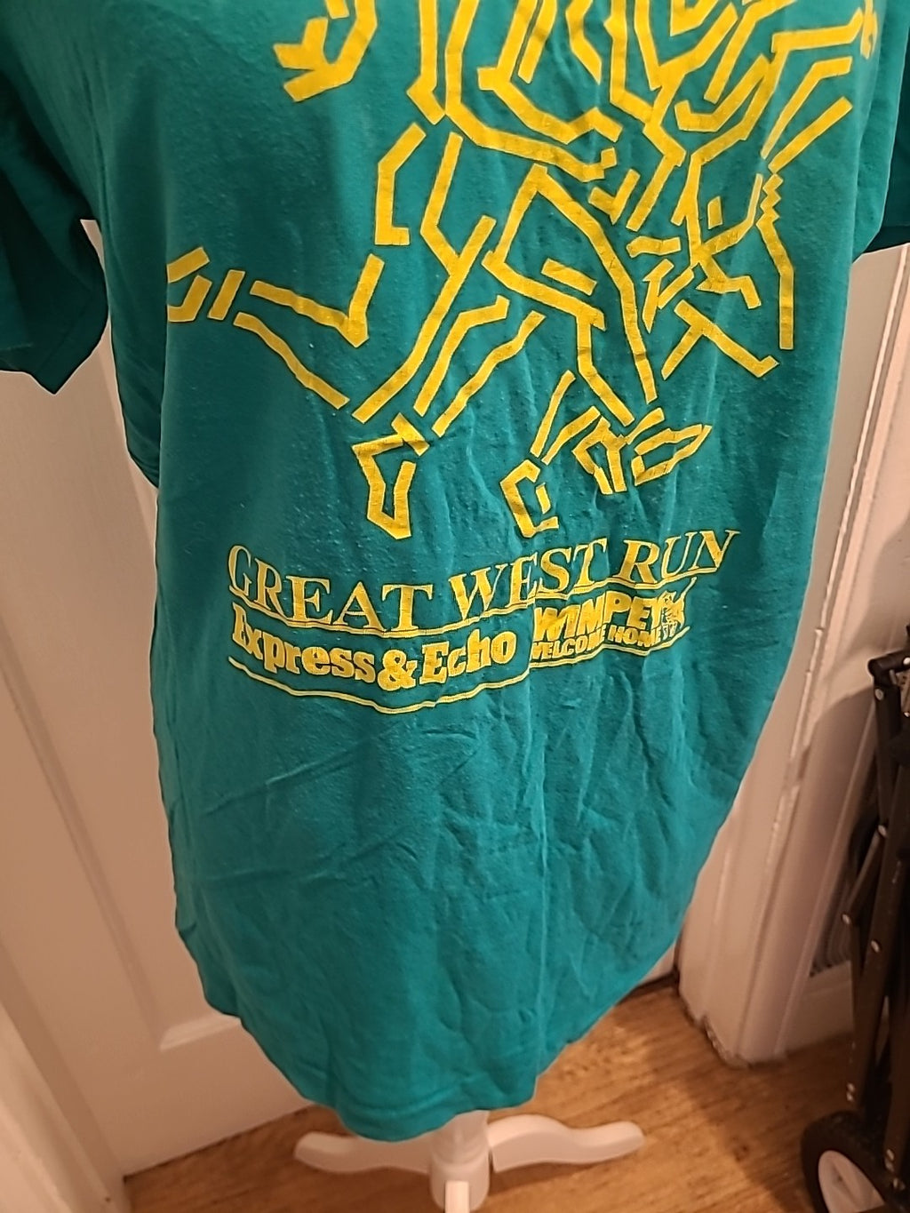 Ladies Size XL Green And Yellow Print Short Sleeved Tshirt Tee