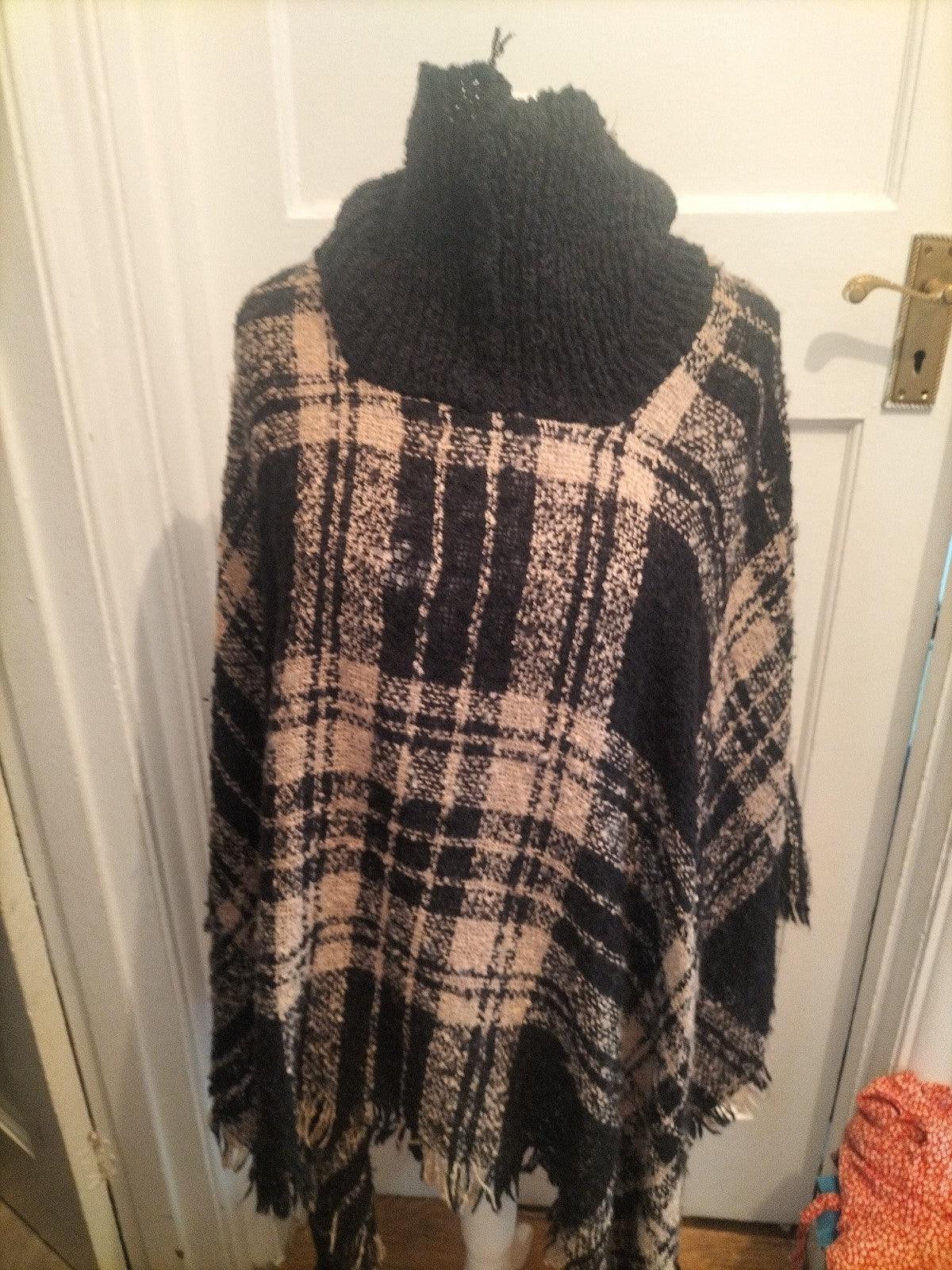 Wild Flower One Size Brown And Black Poncho