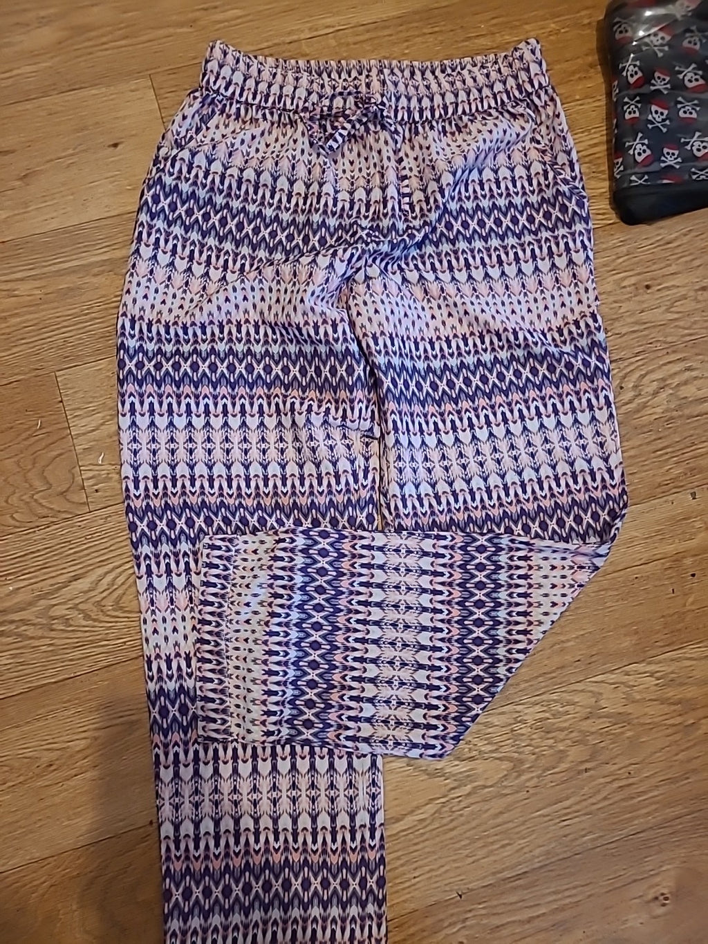 Ladies Accessorize Size 12 Multi Coloured Trousers