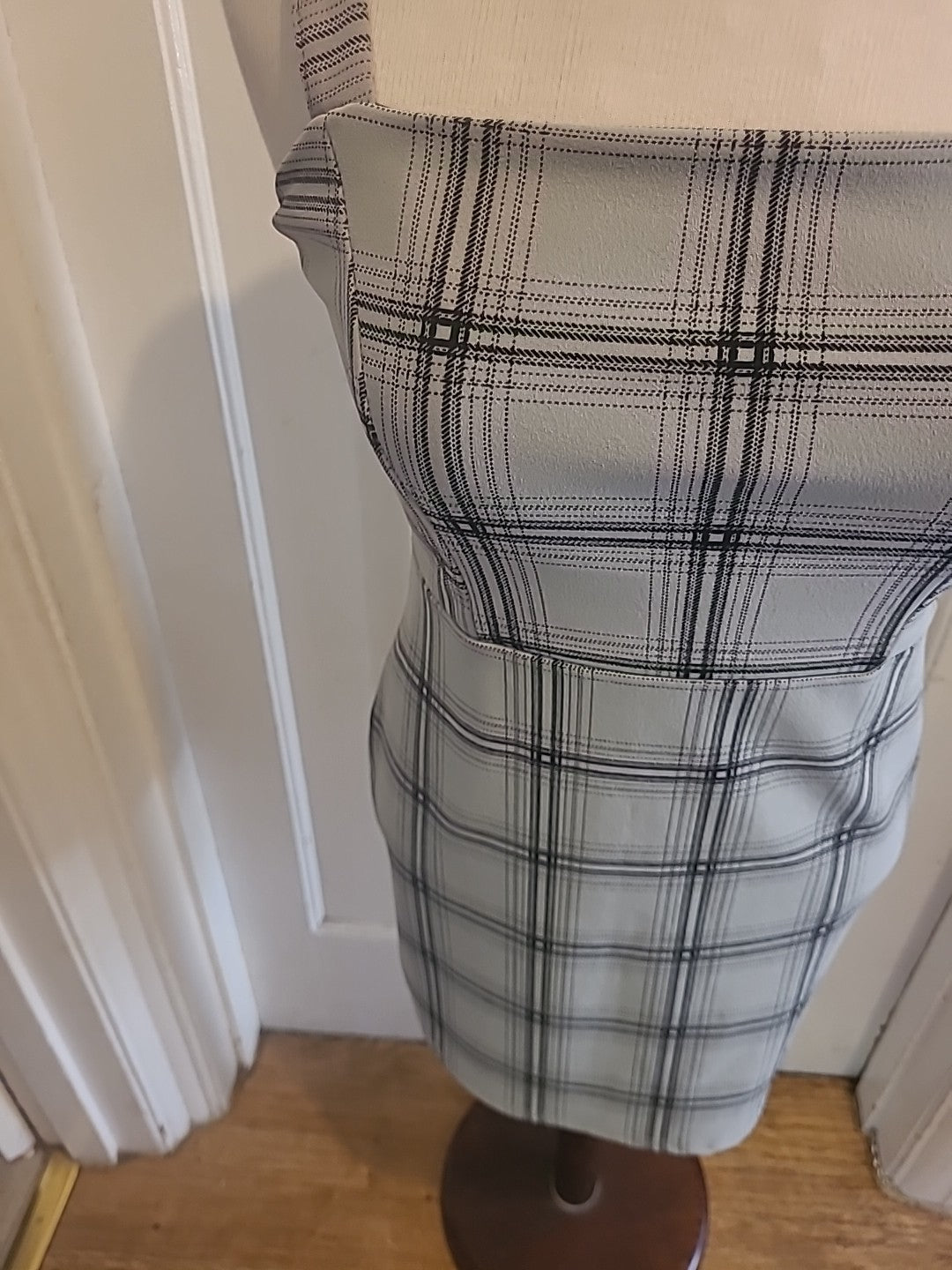 Ladies Dress Size 8 Grey Check I Saw It First