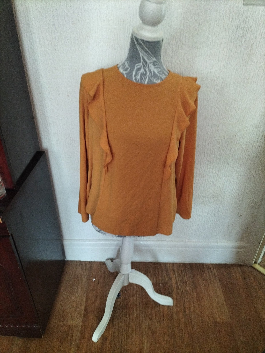 Ladies New Look Size 16 Mustard Long Sleeved Blouse