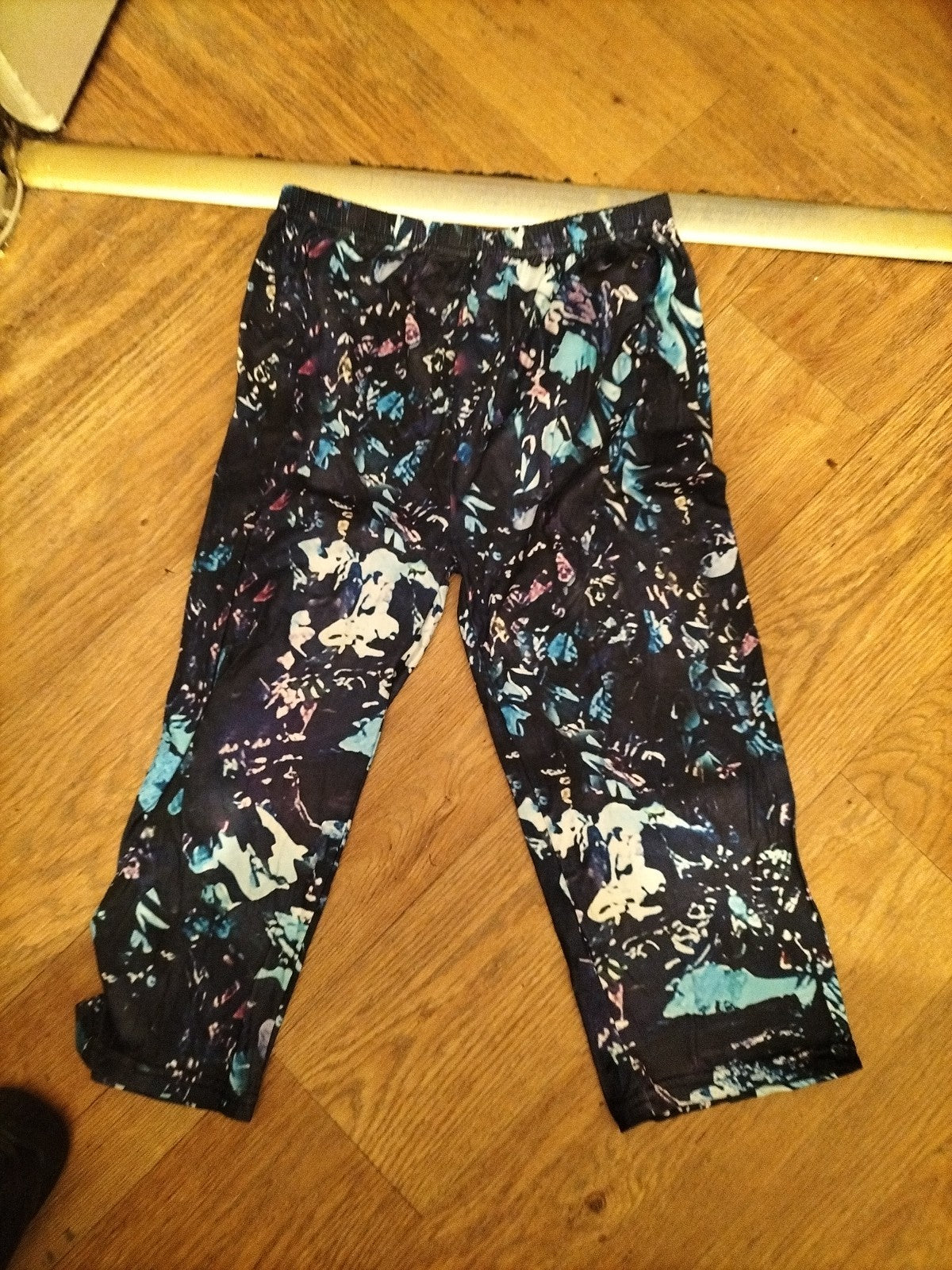 Small Purple Mix Elasticated Cropped Leggings