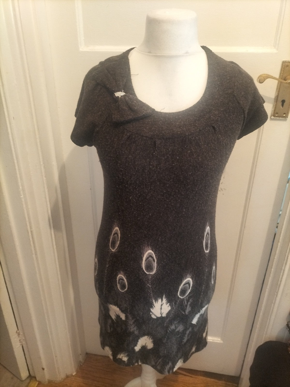 Ladies New Look Size 12 Grey Floral Short Sleeved Midi Dress