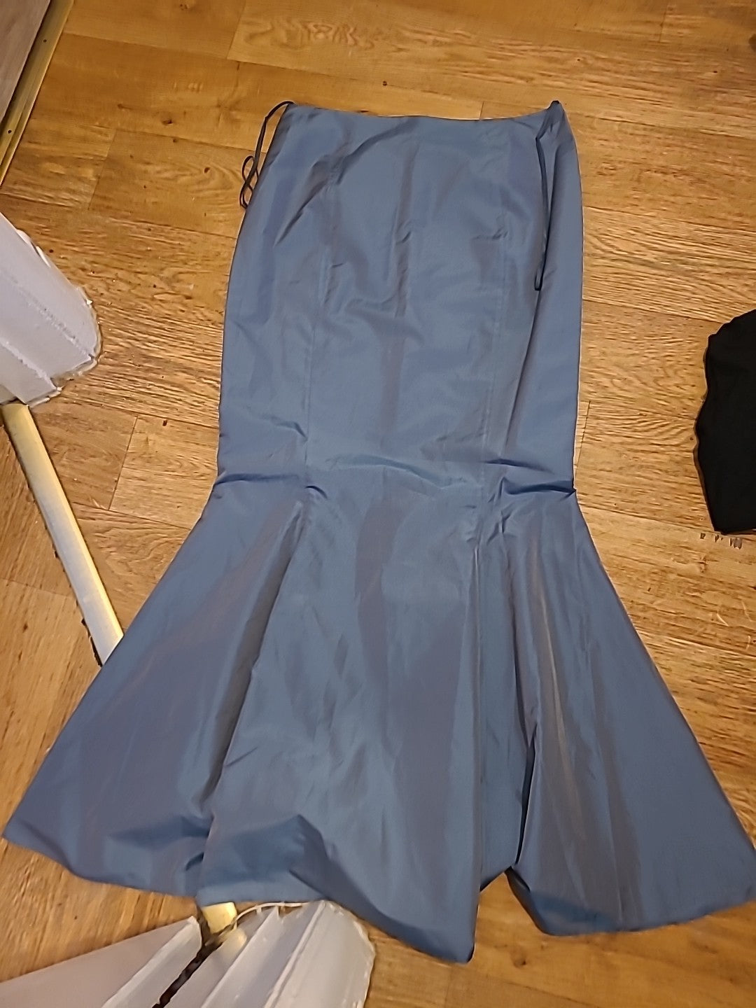 Ladies John Charles Size 14 Top And Skirt Set