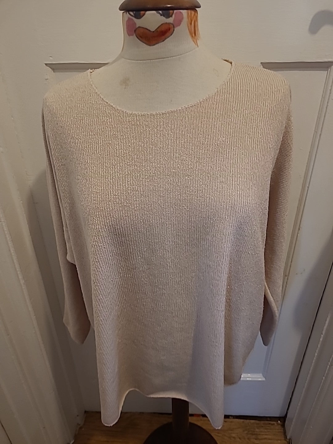 Ladies Size XL Black Scoop Vest Top