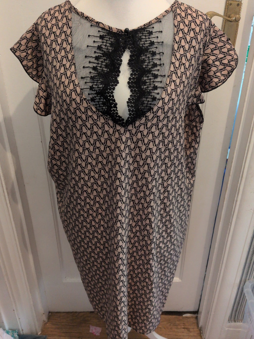 Shein Curve 3XL Pale Brown And Black Short Sleeve Dress