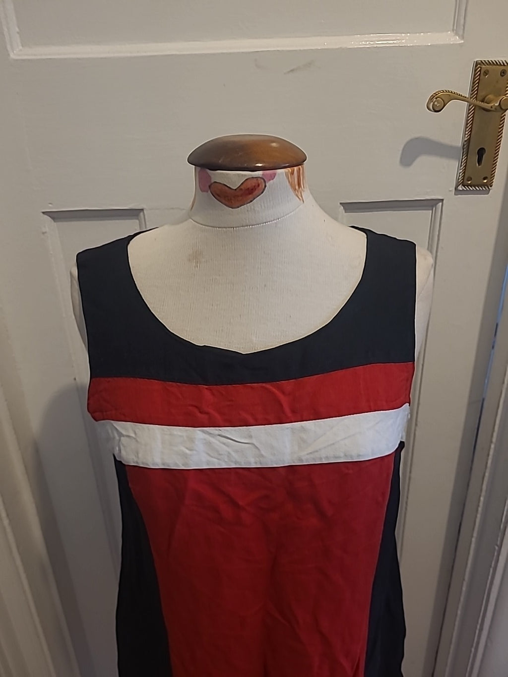 Ladies Debenhams Size 14 Black White Red Sleeveless Dress