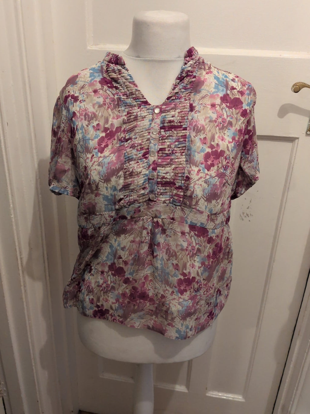 EWM 16 Purple Floral Short Sleeve Blouse