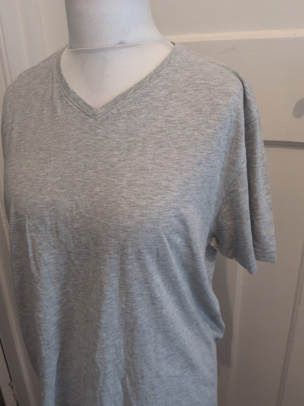 ACW85 Large Grey V Neck Short Sleeve T-shirt