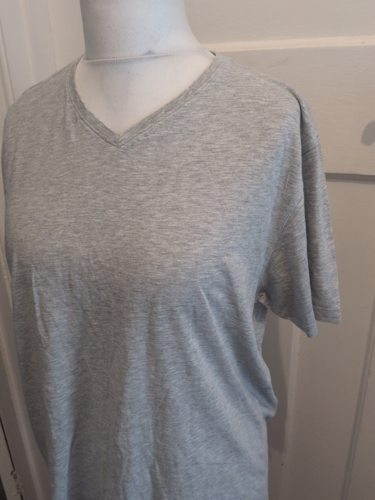ACW85 Large Grey V Neck Short Sleeve T-shirt