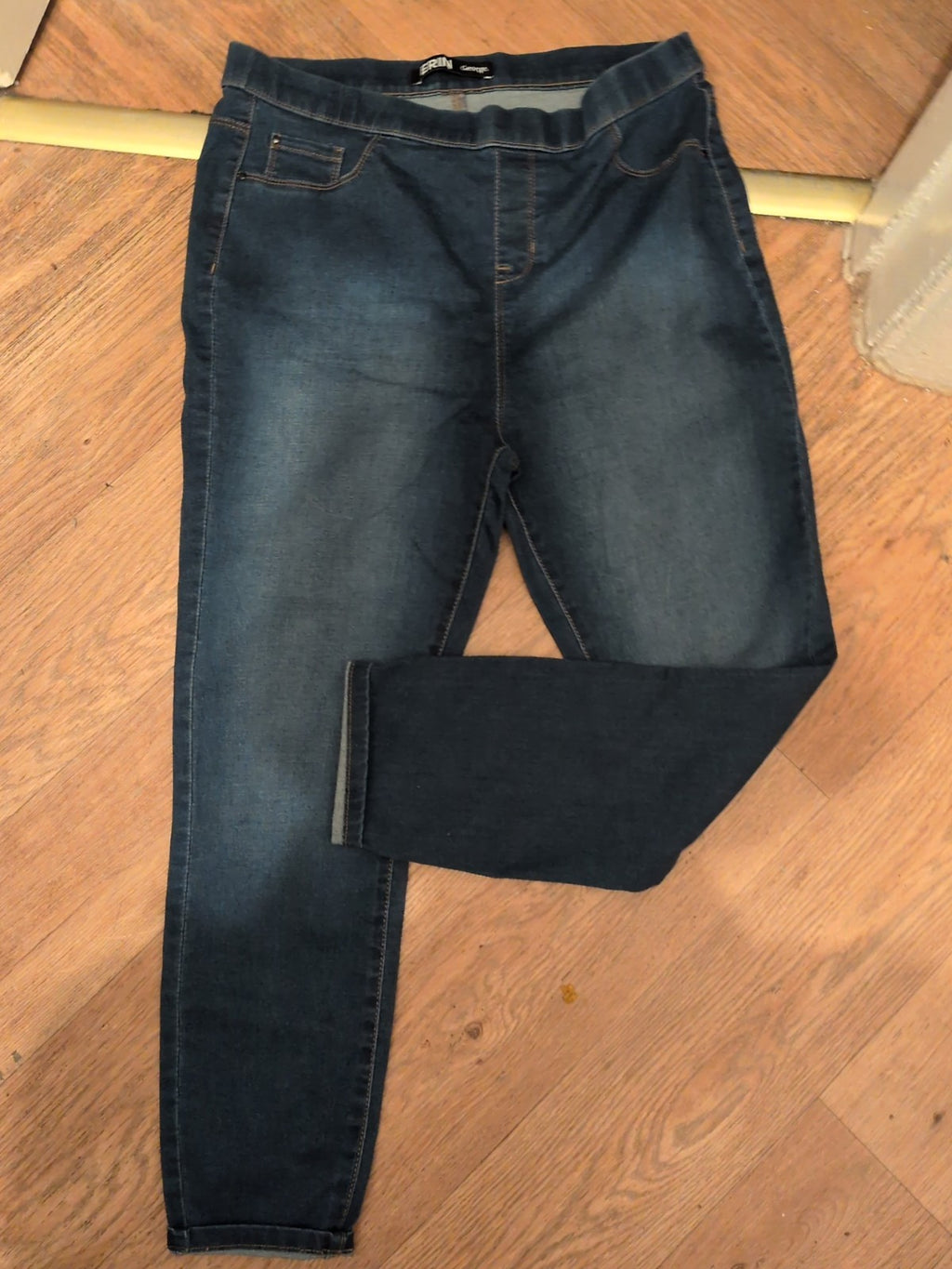 George 16 Short "Erin" Jegging