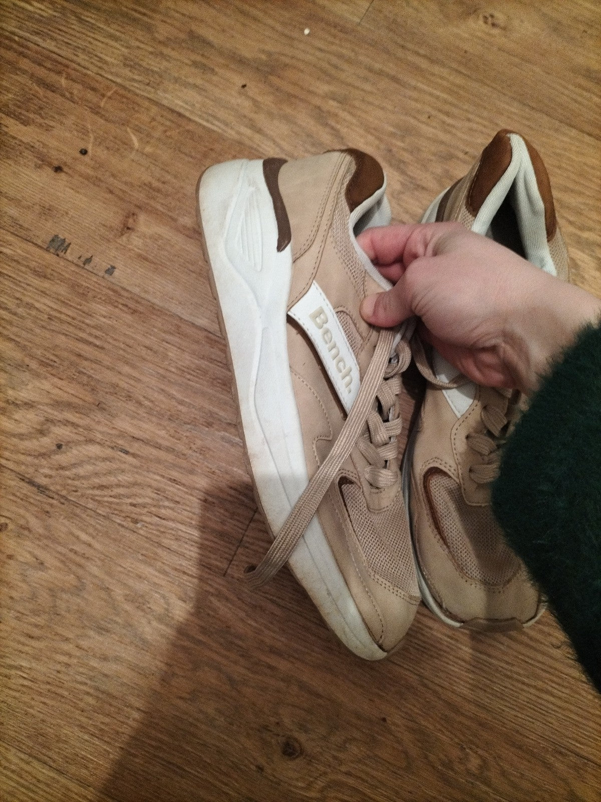 Mens Bench Size Uk 9 Beige Trainers