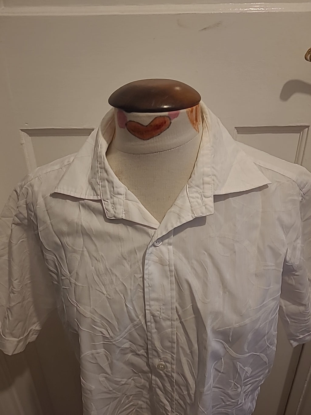 Mens Armando Size Medium White Short Sleeved Shirt