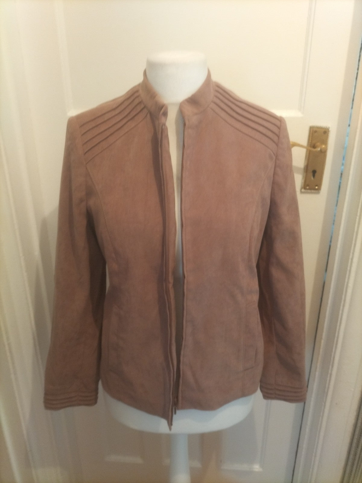 Ladies Isle Size 14 Brown Full Zip Jacket