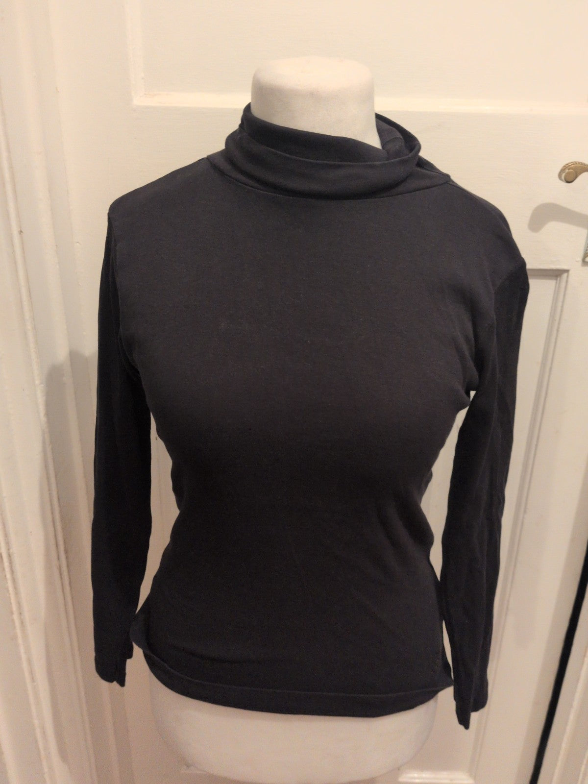 Ladies Brody Size Medium Black Long Sleeve High Neck T-shirt