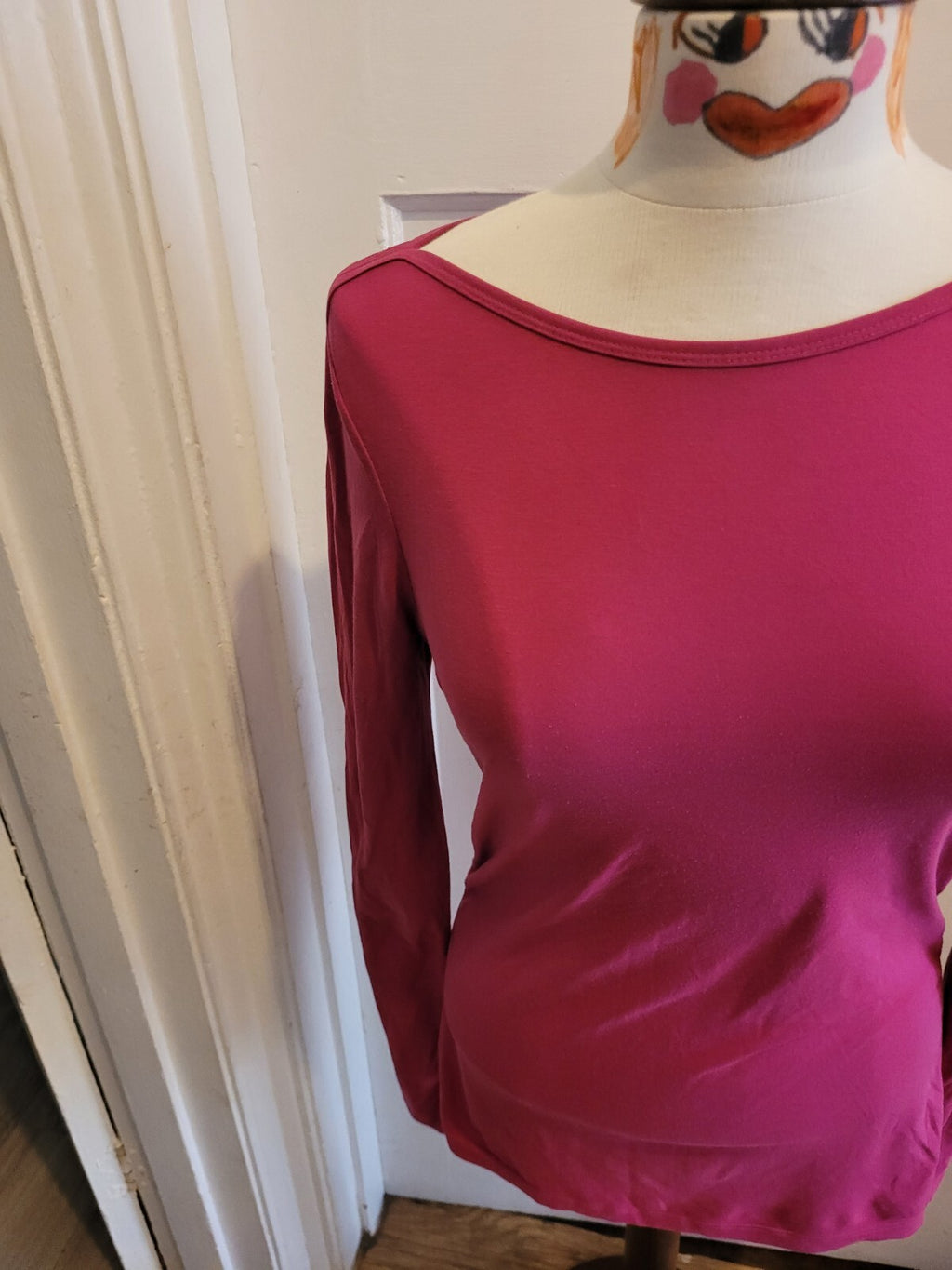 Ladies TU Size 8 cerise pink long sleeved tshirt